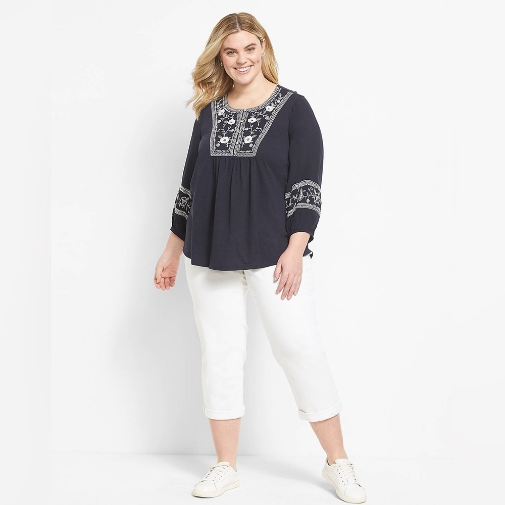 Lane Bryant Blouson-Sleeve Henley Embroidered Top Loose/Relaxed in Night Sky NWT - Picture 5 of 16